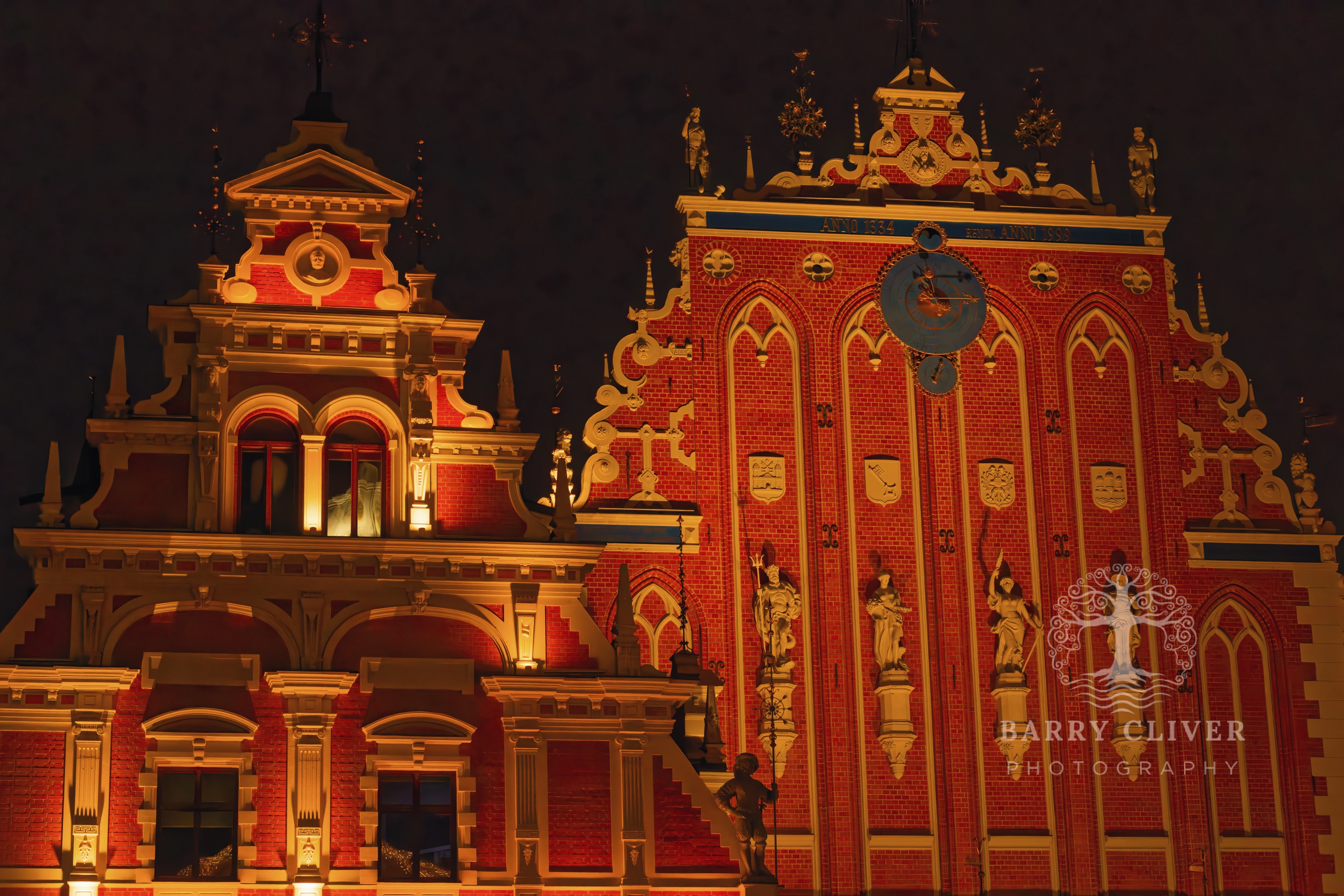 Melngalvju nams, Riga